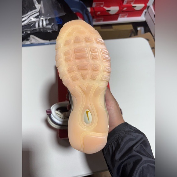 Women’s Nike Air Max 97 - Picture 7 of 7